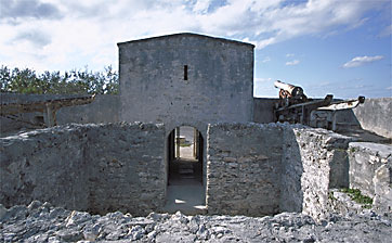 Fort Montagu - Montagu Bay Bahamas